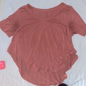 size 2 lululemon flowy shirt